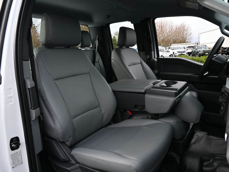 2026 Ford F-350 Super Duty XL