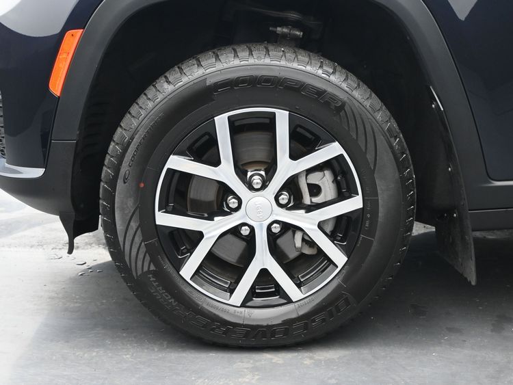 2024 Jeep Grand Cherokee L Limited 4x4