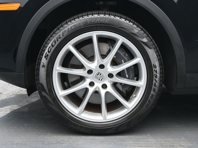 2021 Porsche Cayenne 