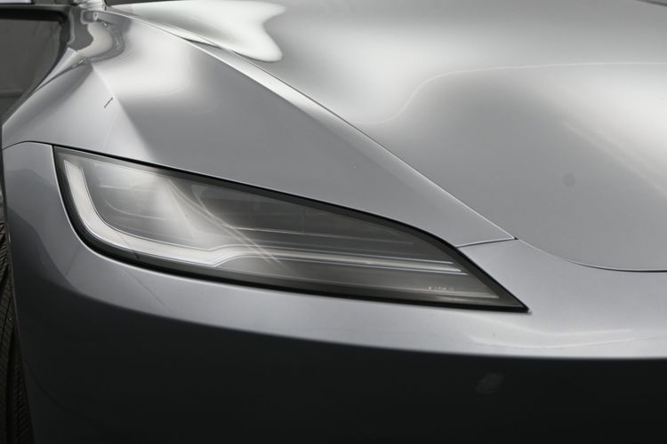 2025 Tesla Model 3 Long Range Rear-Wheel Drive