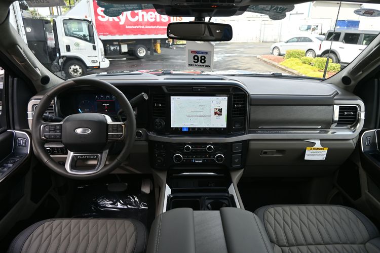 2026 Ford F-350 Super Duty Platinum