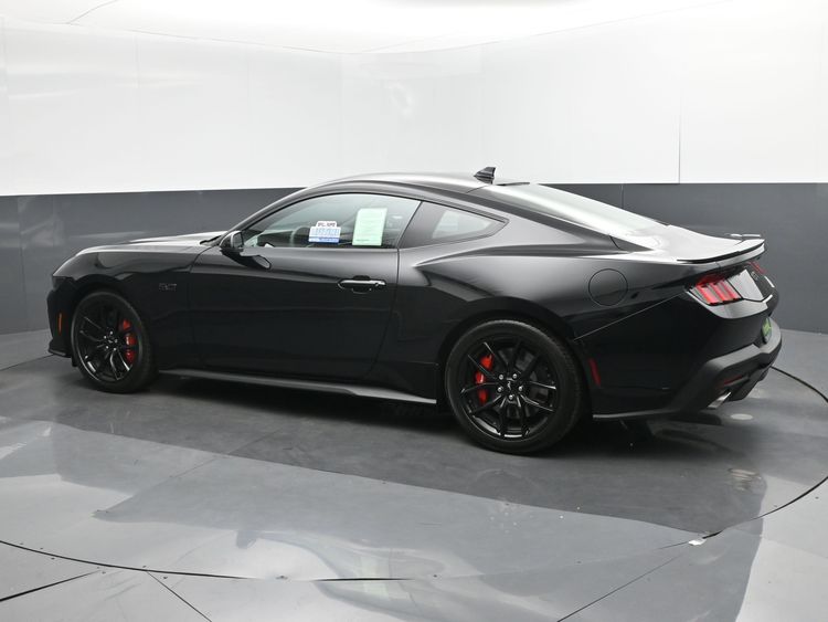 2025 Ford Mustang GT Premium Fastback