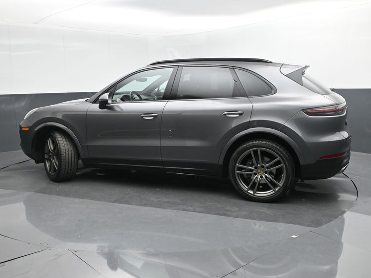 2023 Porsche Cayenne 