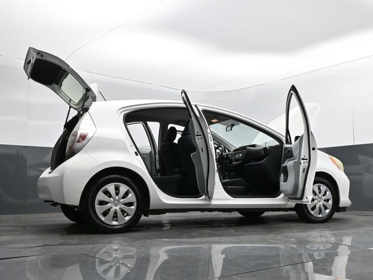 2013 Toyota Prius c Two