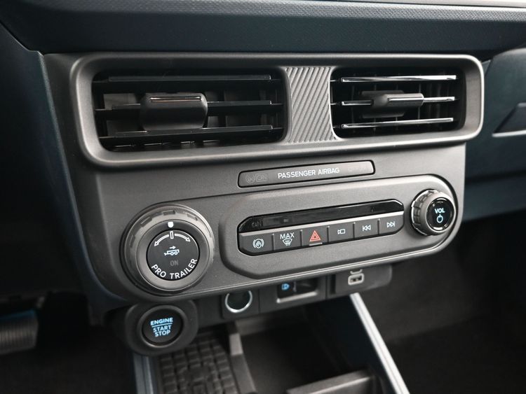 2025 Ford Maverick Lariat - Photo 16