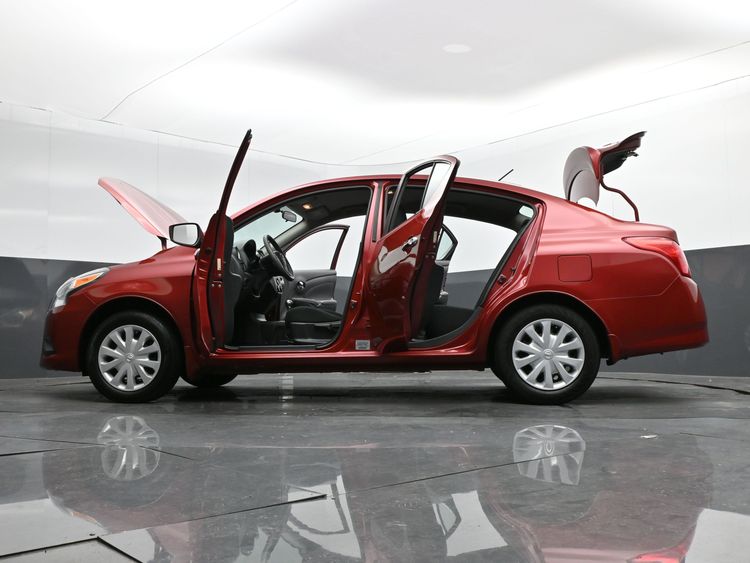 2016 Nissan Versa 1.6 SV