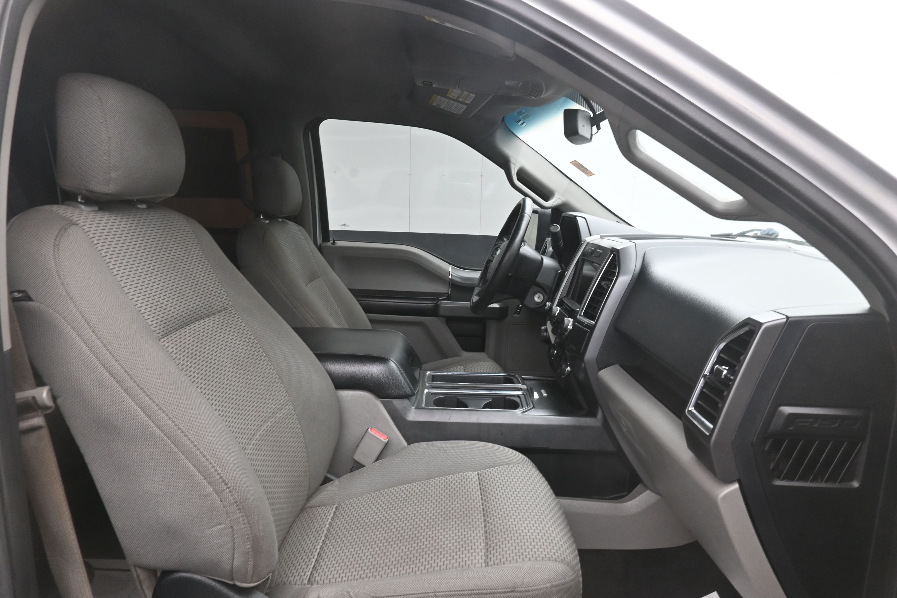 2016 Ford F-150 XLT - Photo 10