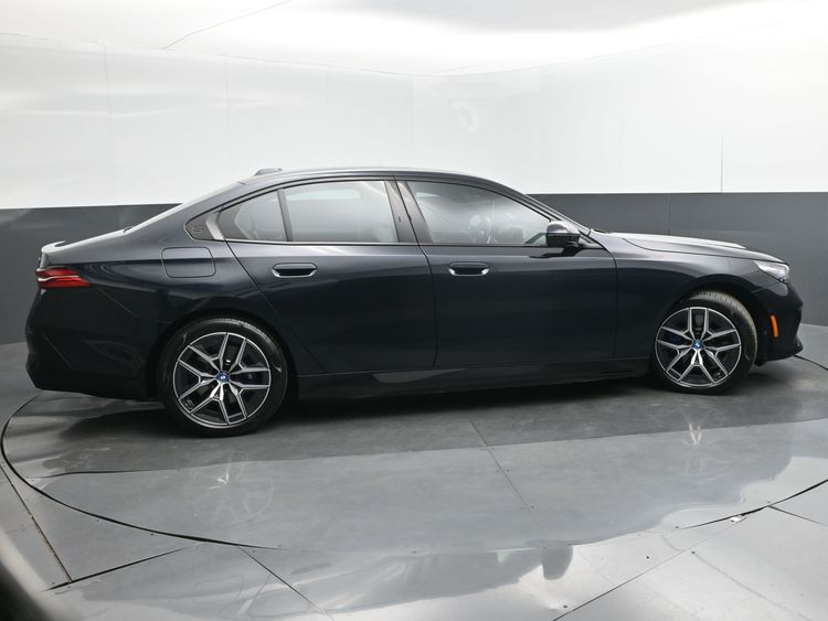 2025 BMW i5 Sedan xDrive40