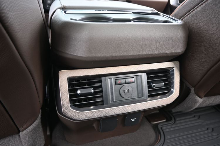 2023 Ford F-350 Super Duty King Ranch