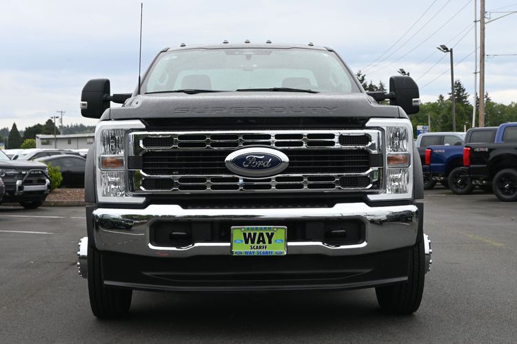2024 Ford F-550 Chassis XLT