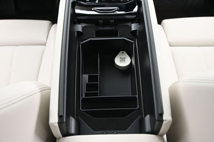 2025 BMW i5 Sedan xDrive40