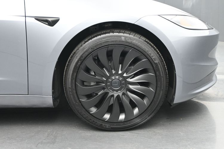 2025 Tesla Model 3 Long Range Rear-Wheel Drive