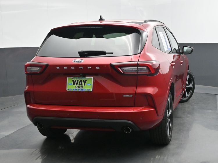 2023 Ford Escape ST-Line Elite