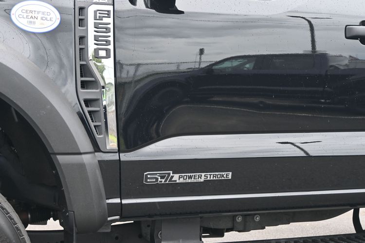 2024 Ford F-550 Chassis XLT