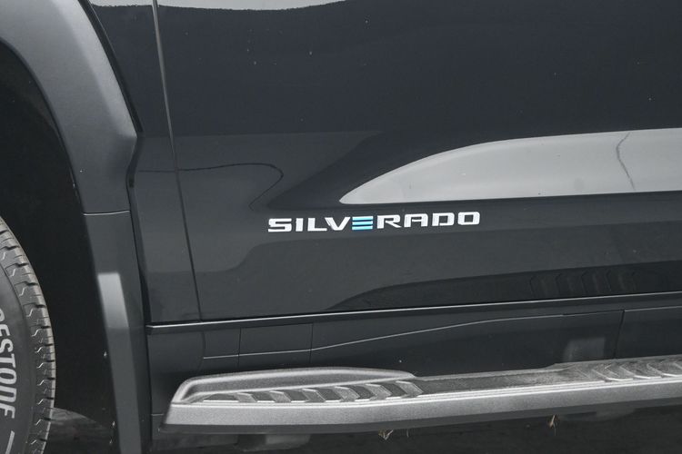 2024 Chevrolet Silverado EV Work Truck