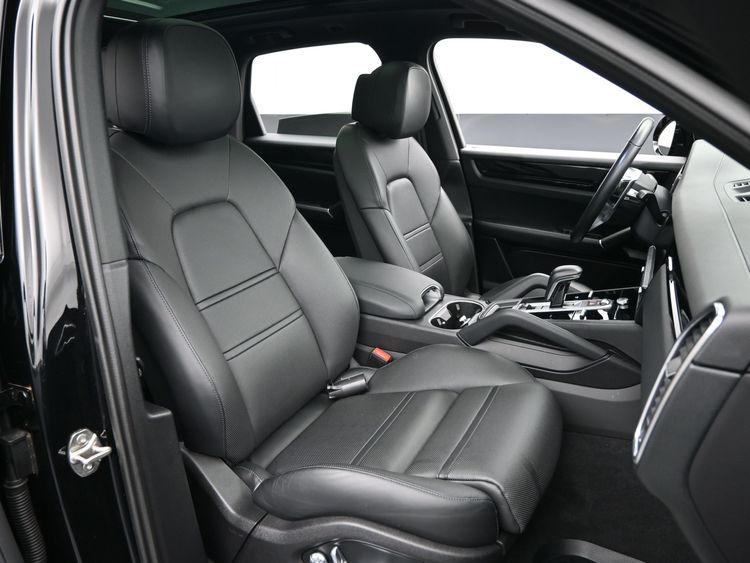 2021 Porsche Cayenne 