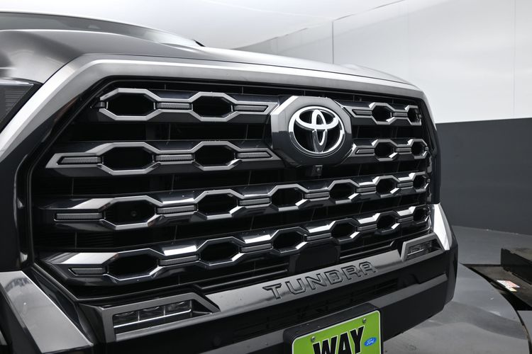2023 Toyota Tundra Platinum