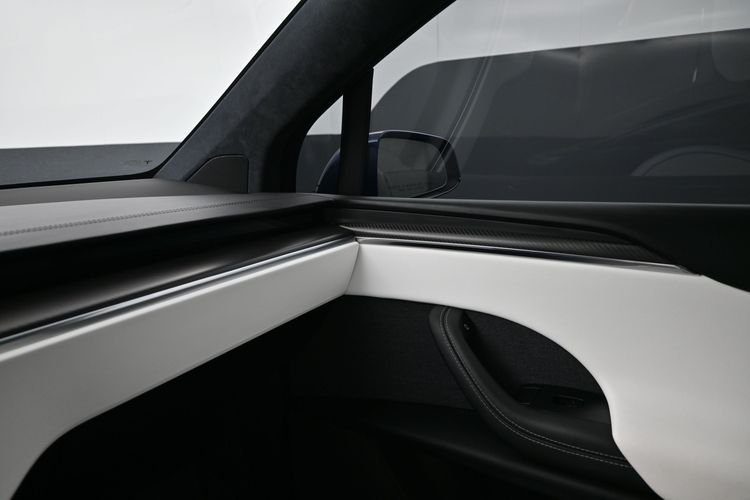 2023 Tesla Model X Plaid Tri Motor All-Wheel Drive