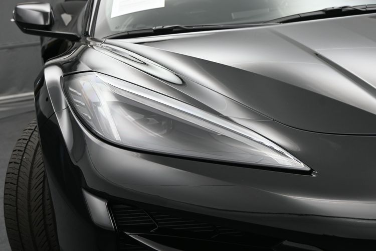 2025 Chevrolet Corvette E-Ray Convertible 3LZ