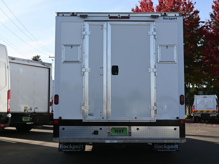 2025 Ford E-450 Cutaway 