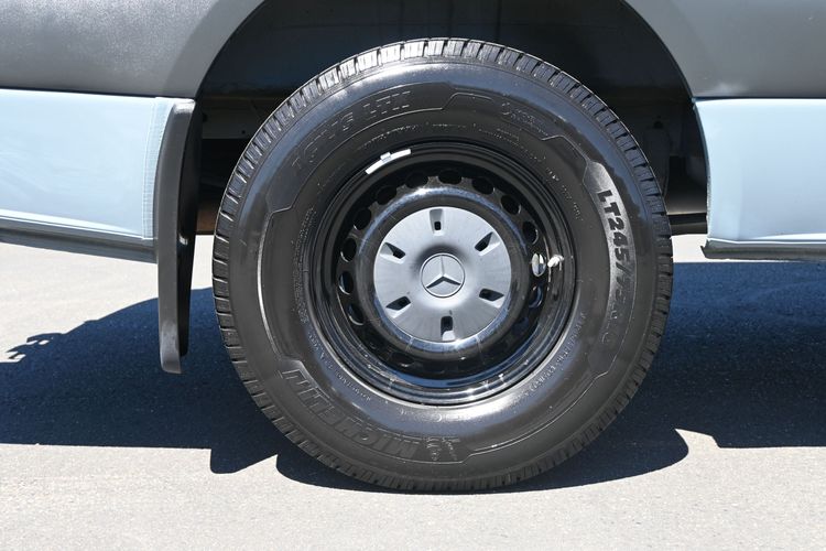 2019 Mercedes-Benz Sprinter 1500 Standard Roof I4