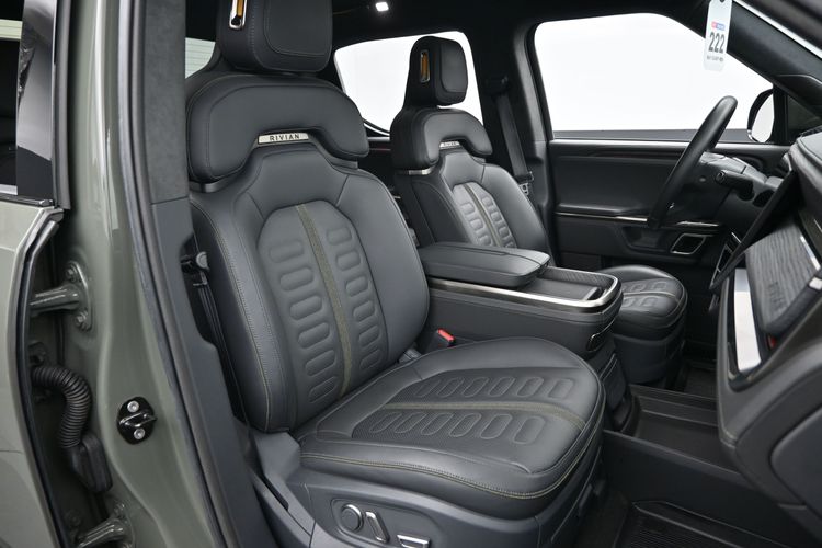 2022 Rivian R1T Launch Edition