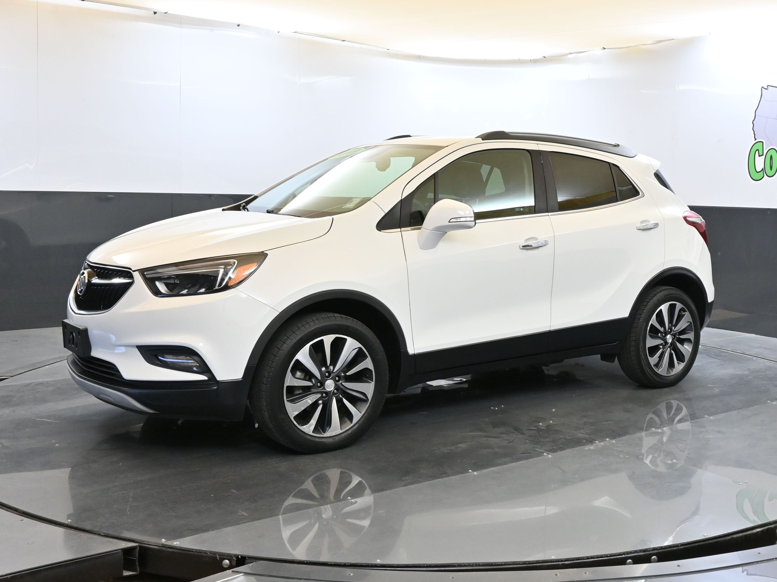2019 Buick Encore Essence photo 3