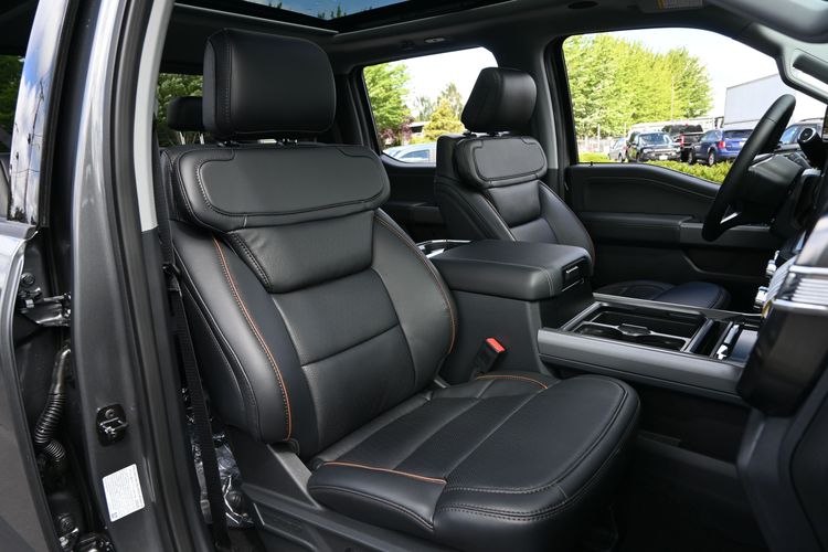 2026 Ford F-350 Super Duty LARIAT