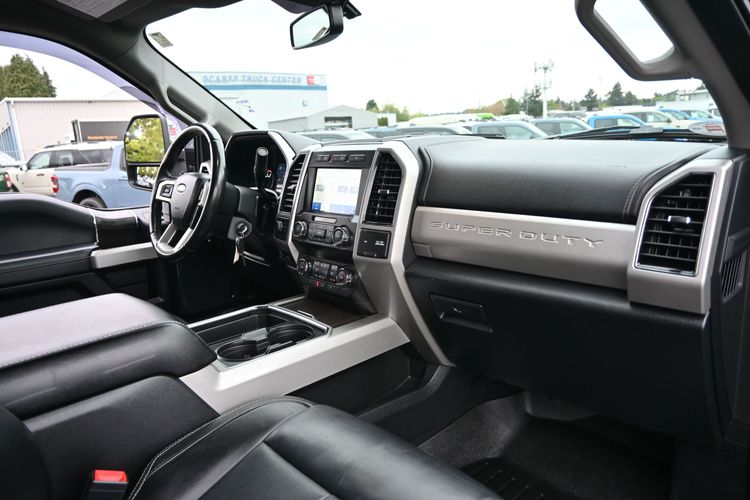 2021 Ford F-250 Super Duty LARIAT