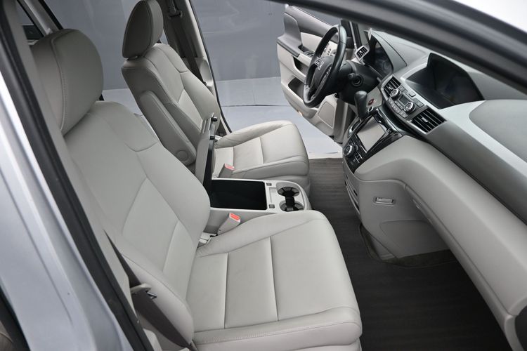 2015 Honda Odyssey Touring Elite