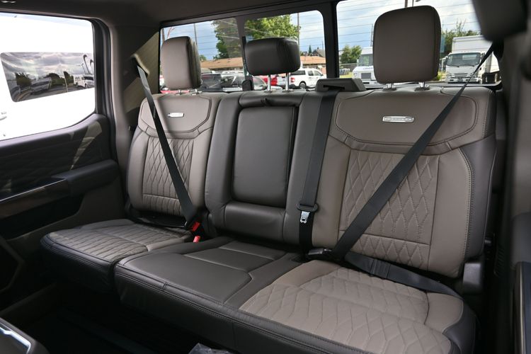 2026 Ford F-350 Super Duty Platinum