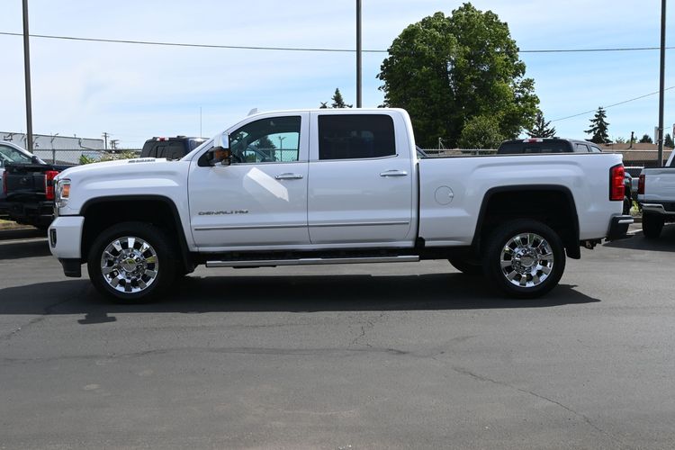 2018 GMC Sierra 2500HD Denali