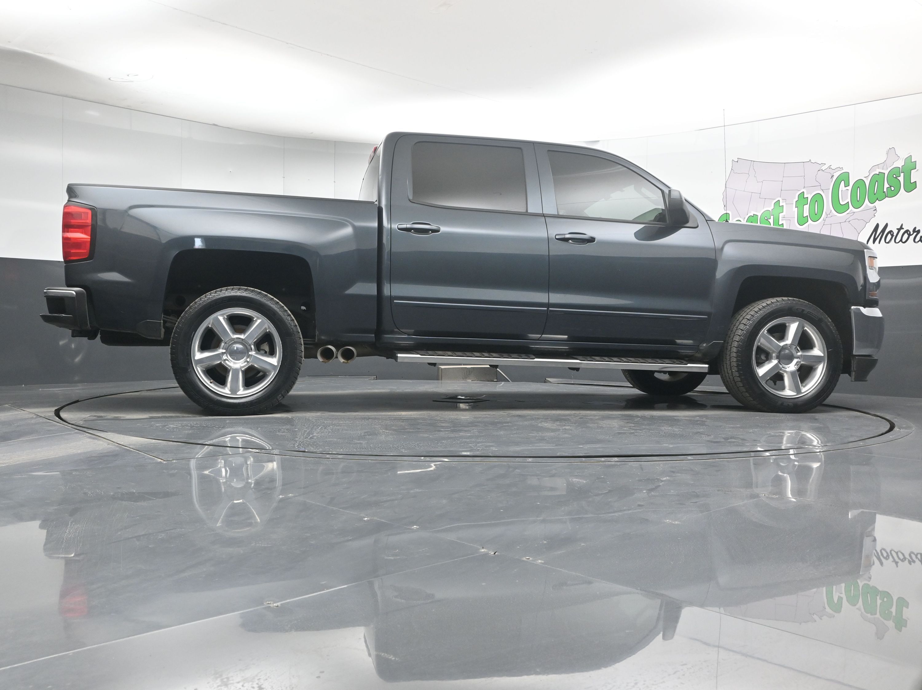 2018 Chevrolet Silverado 1500 LT - Photo 17