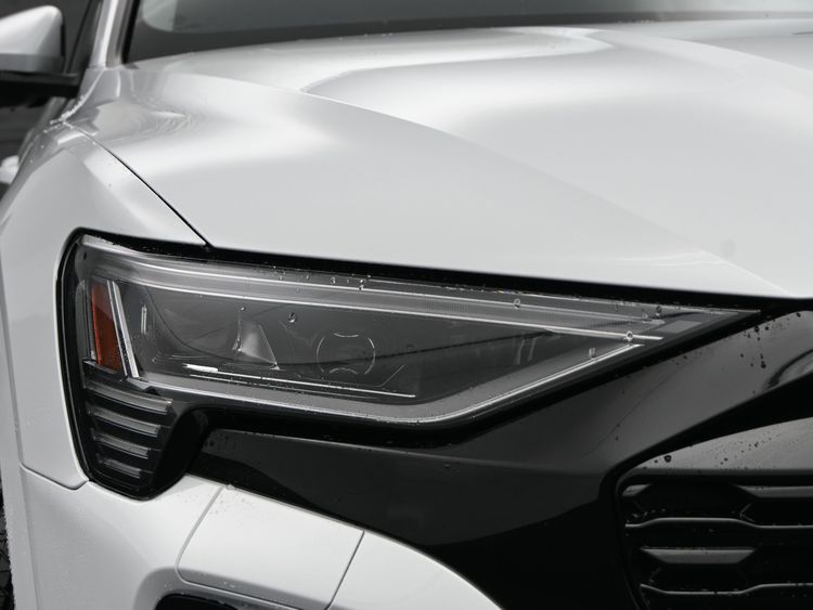 2024 Audi Q8 e-tron Prestige quattro