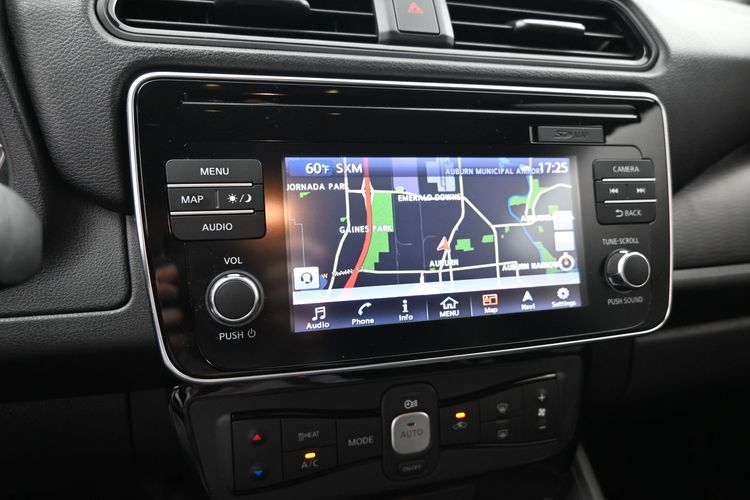 2018 Nissan LEAF SL