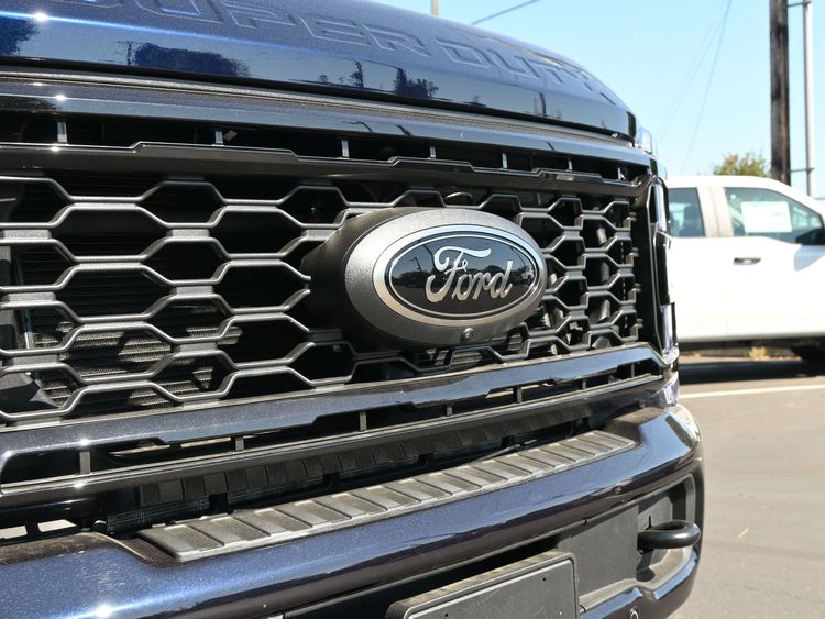 2025 Ford F-350 Super Duty Lariat - Photo 9