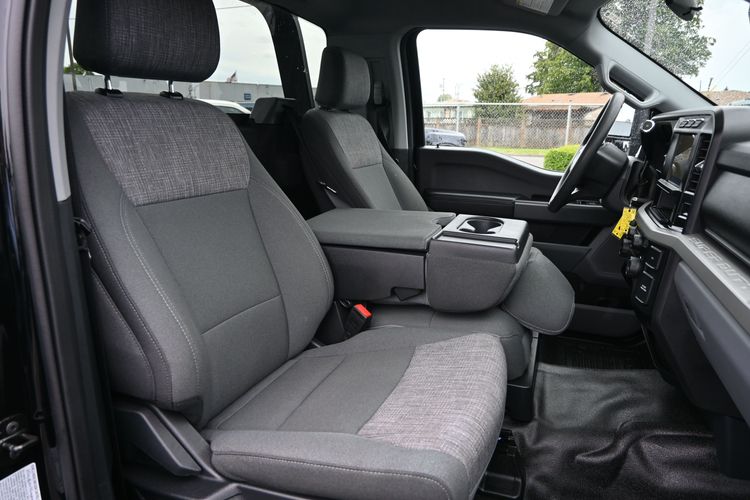 2024 Ford F-550 Chassis XLT