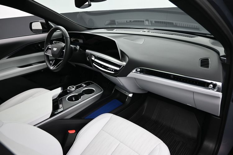 2024 Cadillac LYRIQ Sport w/1SF