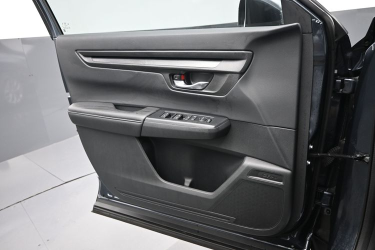 2025 Honda CR-V LX 2WD
