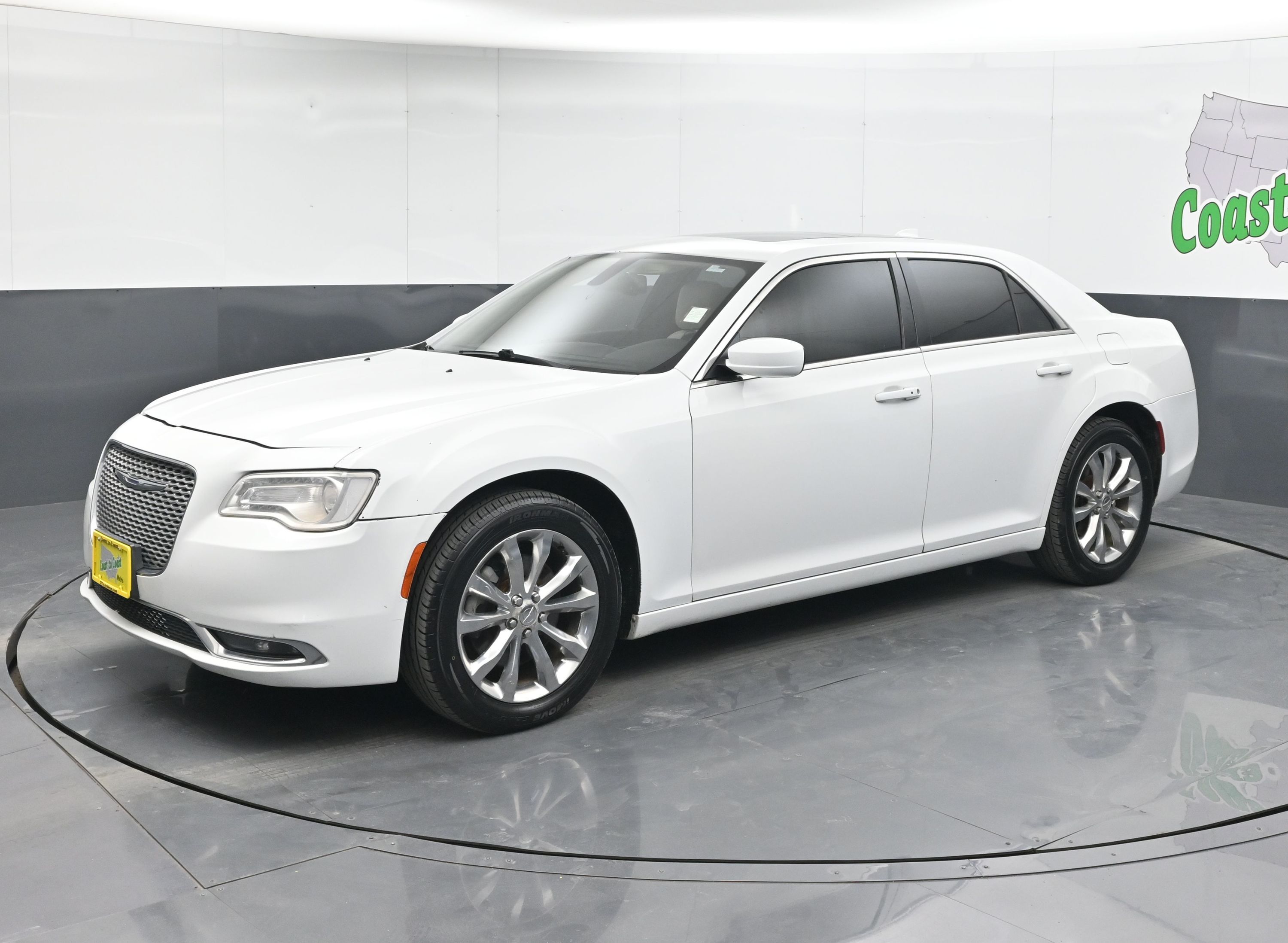 2016 Chrysler 300 Anniversary Package's photo