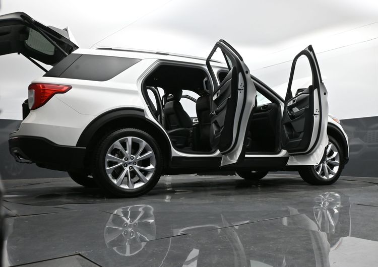 2022 Ford Explorer Platinum