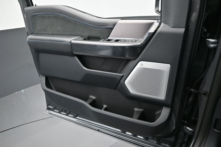 2026 Ford F-250 Super Duty Platinum
