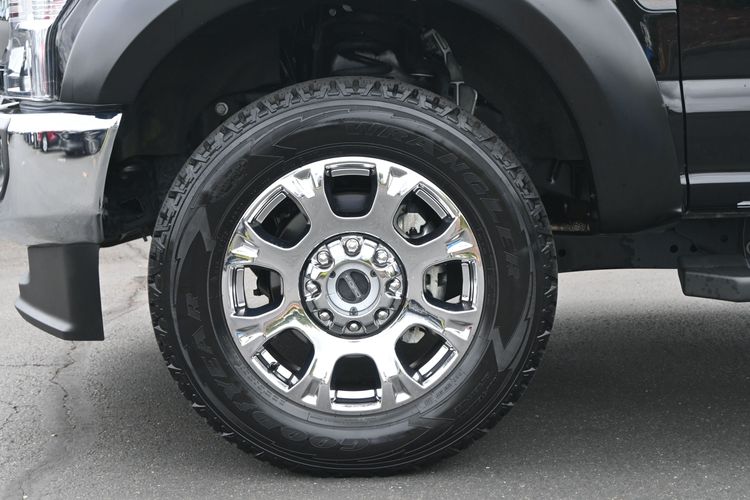 2022 Ford F-250 Super Duty LARIAT