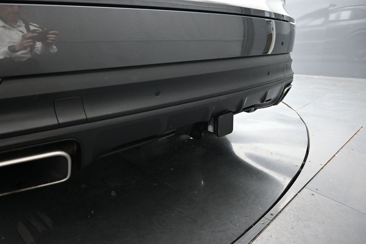 2023 Porsche Cayenne 