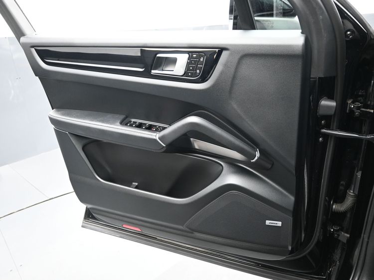 2021 Porsche Cayenne 