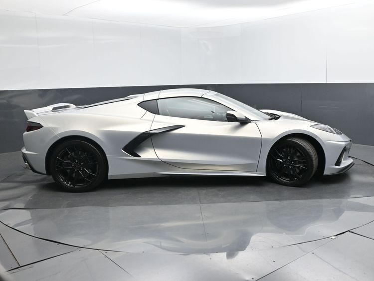 2024 Chevrolet Stingray 2LT