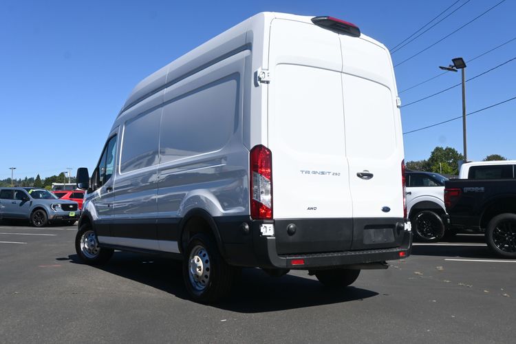 2025 Ford Transit-250 Cargo Van 