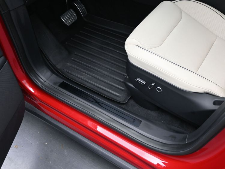 2023 Tesla Model X Plaid Tri Motor All-Wheel Drive