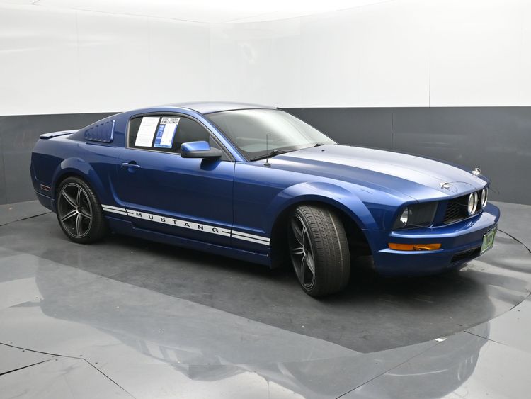 2008 Ford Mustang V6 Deluxe