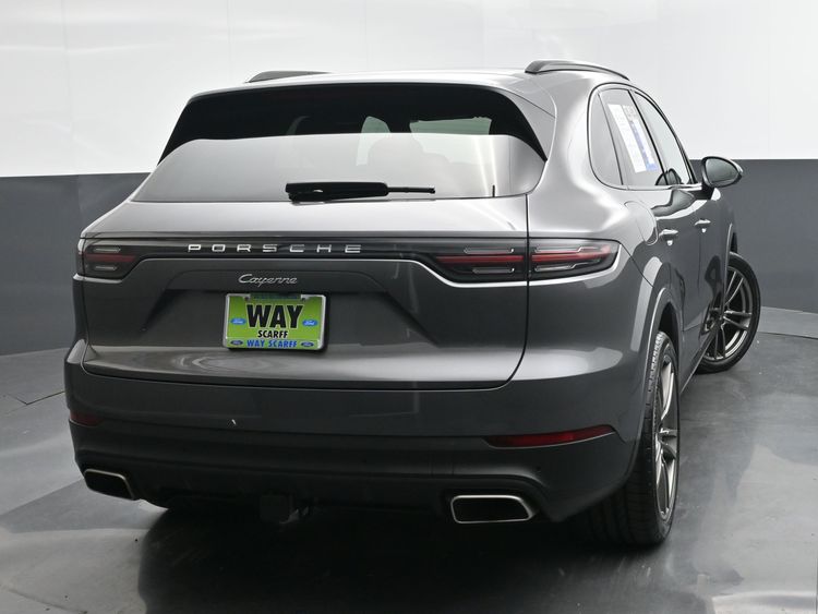 2023 Porsche Cayenne 